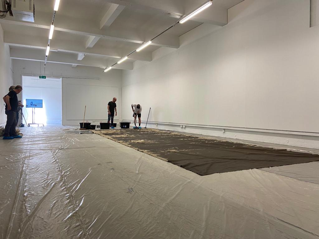 Featured Image for Folded/Unfolded (2021)